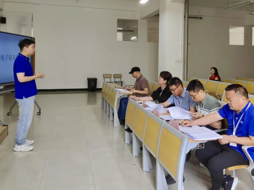 以赛促教展风采，匠心育人砺技术——扬智科老师职业能力大赛校级提拔赛圆满闭幕